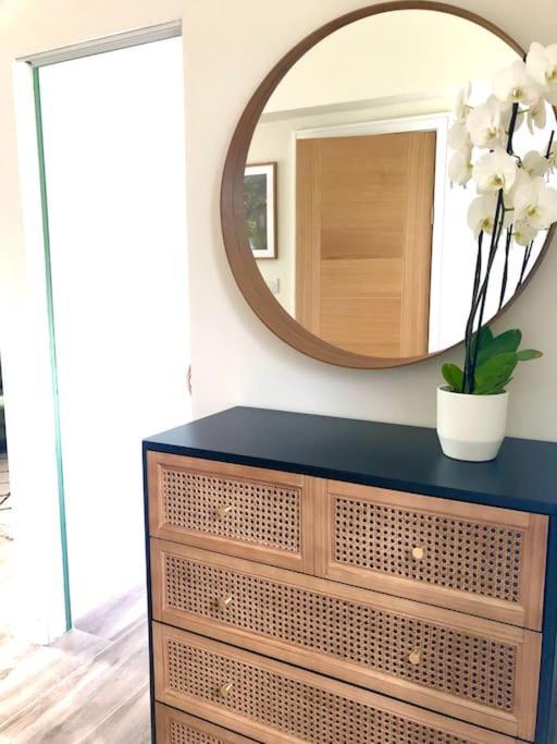 Linden Suite Goring Ngoại thất bức ảnh