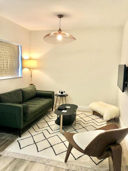 Linden Suite Goring Ngoại thất bức ảnh